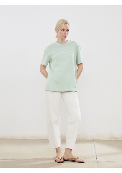 Yeni Sezon Bisiklet Yaka Baskılı Oversize Kadın Tişört fiyatları