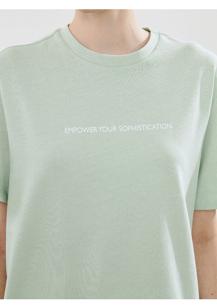 Yeni Sezon Bisiklet Yaka Baskılı Oversize Kadın Tişört modelleri