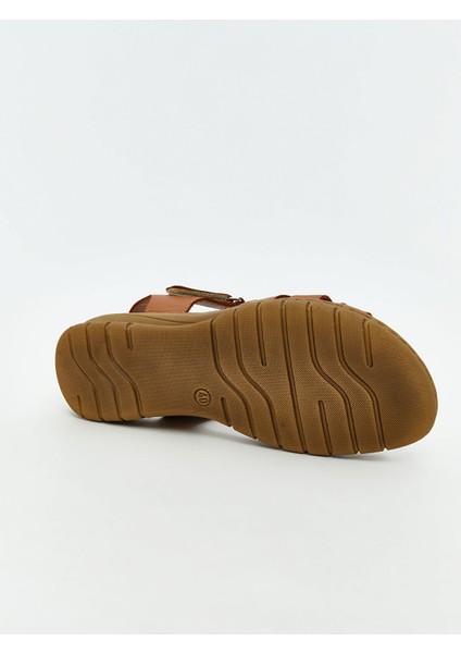 Yeni Sezon Deri Görünümlü Kadın Sandalet fırsatları