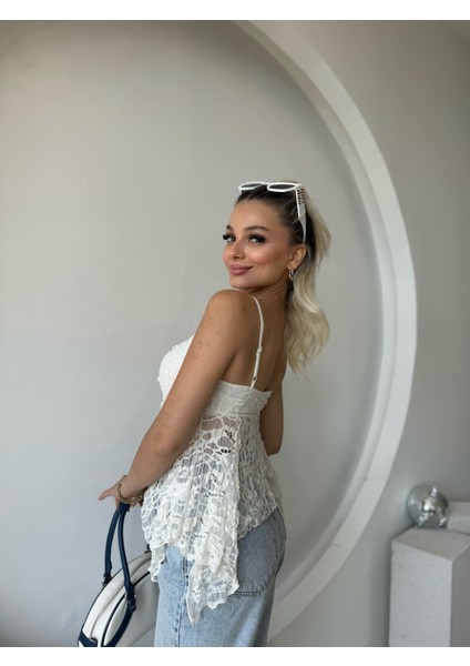 Ekru Askılı Dantel Bluz indirimleri