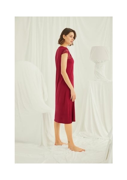 Monamise Kolu Omzu ve Yakası Dantelli Önü Düğmeli Gecelik fırsatları