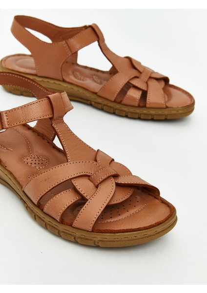 Yeni Sezon Deri Görünümlü Kadın Sandalet modelleri