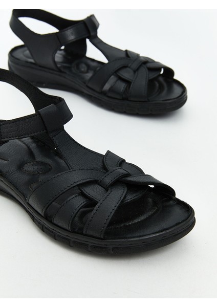 Yeni Sezon Deri Görünümlü Kadın Sandalet modelleri