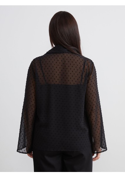 Yeni Sezon Şal Yaka Puantiyeli Şifon Bluz ve Atlet fırsatları