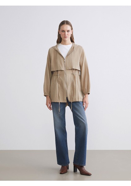 Yeni Sezon Kapüşonlu Kadın Ceket fiyatları