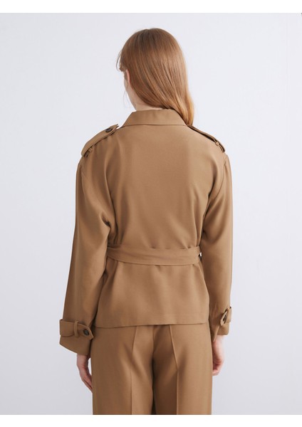 Yeni Sezon Gömlek Yaka Oversize Kadın Ceket fırsatları