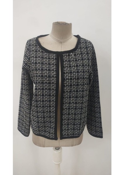 Kadın Uzun Kollu Önü Açık Şanel Kısa Ceket