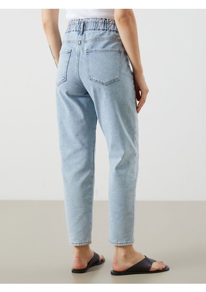 Yeni Sezon Beli Lastikli Slim Mom Kadın Jean Pantolon fırsatları