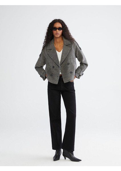 Yeni Sezon Kruvaze Yaka Desenli Kadın Kaşe Ceket fiyatları