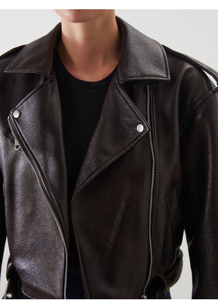 Yeni Sezon Biker Yaka Kemerli Kadın Deri Görünümlü Ceket modelleri