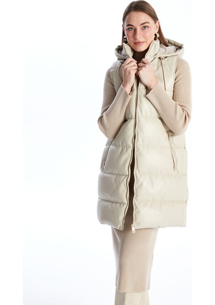 Yeni Sezon Kapüşonlu Düz Deri Görünümlü Kadın Şişme Yelek