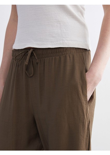 Yeni Sezon Beli Lastikli Kadın Pantolon fırsatları