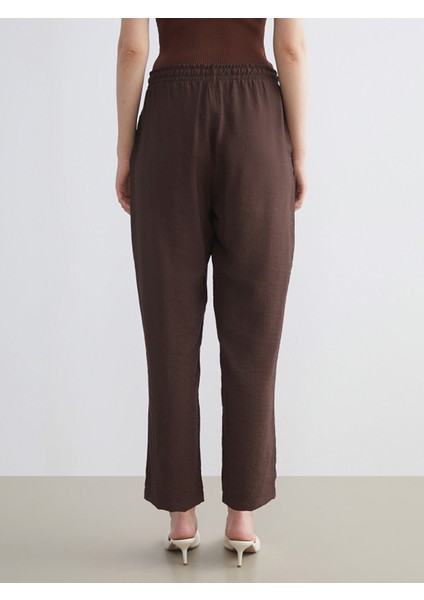 Yeni Sezon Beli Lastikli Kadın Pantolon fırsatları