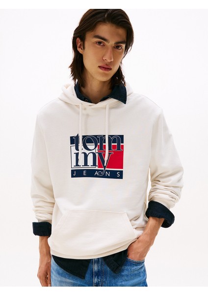 Tommy Hılfıger Erkek Marka Logolu Kapüşonlu Şık Görünüşlü Bbeyazz Sweatshirt DM0DM22092 Ybh