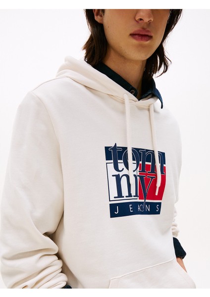 Tommy Hılfıger Erkek Marka Logolu Kapüşonlu Şık Görünüşlü Bbeyazz Sweatshirt DM0DM22092 Ybh fiyatları