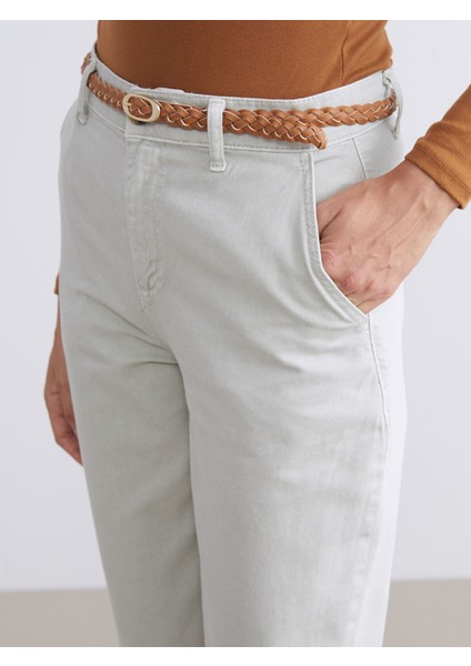 Yeni Sezon Beli Kemerli Carrot Fit Kadın Jean Pantolon indirimleri