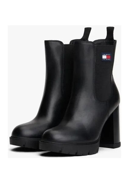 Tommy Hılfıger Kadın Marka Logolu Yüksek Topuklu Deri Şık Görünüşlü Siyah Bot & Bootie EN0EN02831 Bds fiyatları