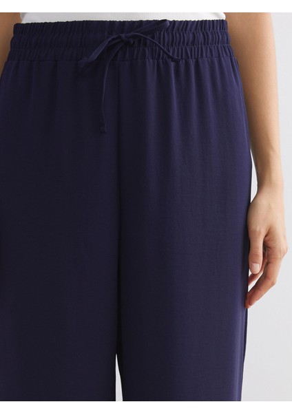 Yeni Sezon Beli Lastikli Geniş Paça Kadın Pantolon modelleri