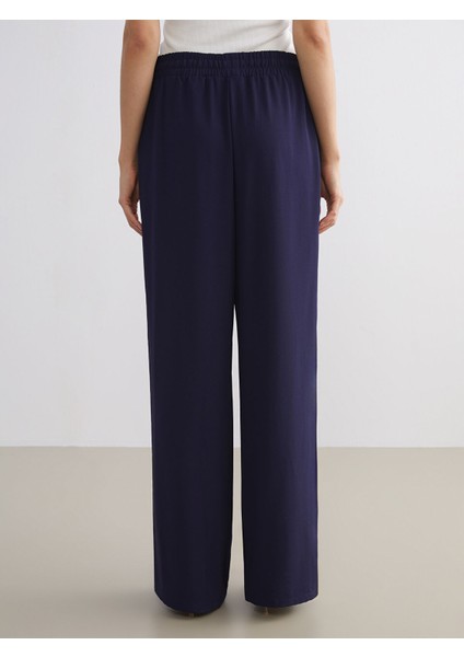 Yeni Sezon Beli Lastikli Geniş Paça Kadın Pantolon fırsatları