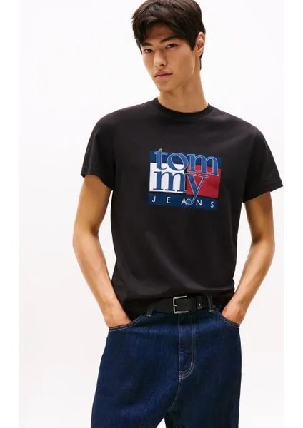 Tommy Hılfıger Erkek Marka Logolu Organik Pamuklu Bisiklet Yakalı Günlük Kullanıma Uygun Siyah T-Shirt DM0DM21977 Bds