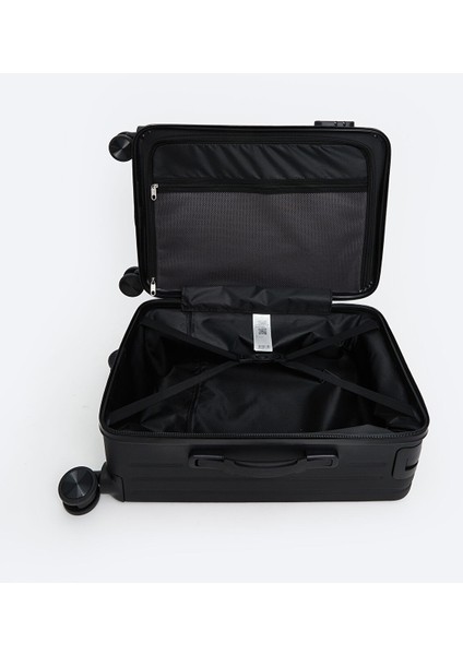 Yeni Sezon Kilit Detaylı Küçük Boy Valiz fırsatları