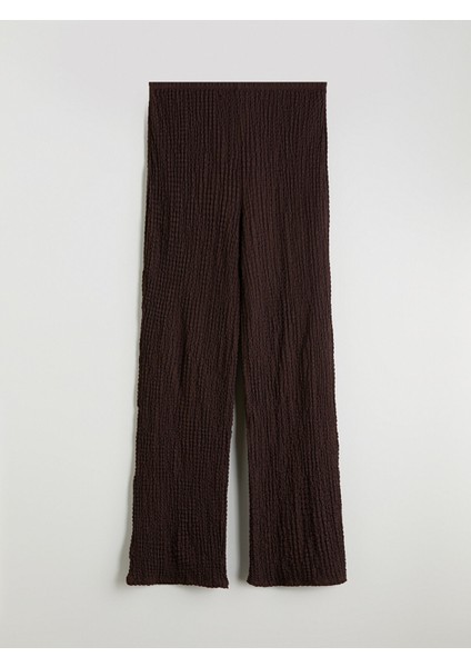 Yeni Sezon Beli Lastikli Dokulu Geniş Paça Kadın Pantolon indirimleri