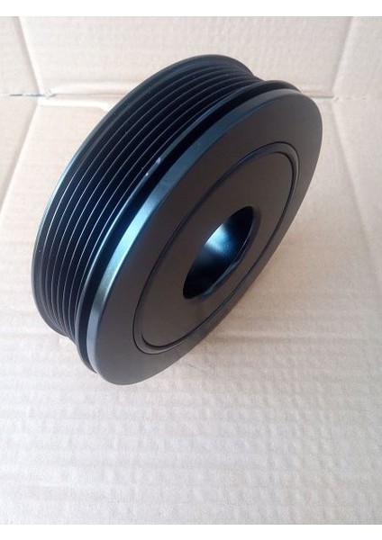 762 - Krank Kasnagı Mercedes OM622 OM626 W205 S205 W447 . Renault Trafıc Iı 06 Laguna Iıı 07 15 Koleos 08 Opel Vıvaro 06 Nıssan X-Traıl Iı 09 13 Qashqaı 07 2.0 Dci M9R