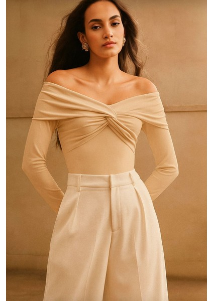 Kadın Omuzlar Düşük Önü Düğümlü Sandy Kumaş Uzun Kollu Bluz 0033