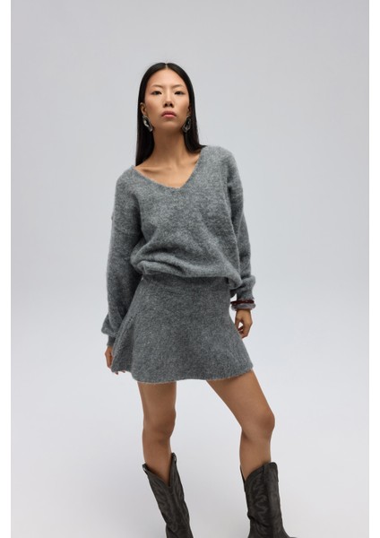 Zerium Basic V Yaka Gri Triko Kazak fiyatları