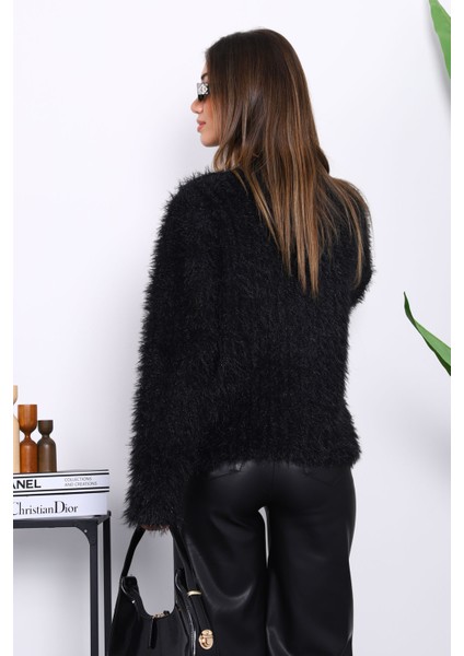 Siyah Düğmeli Simli Angora Yumoş Triko Hırka fırsatları