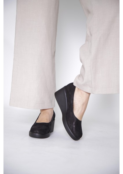 215451114-1 Kadın Topuklu Ayakkabı Siyah Deri Süet