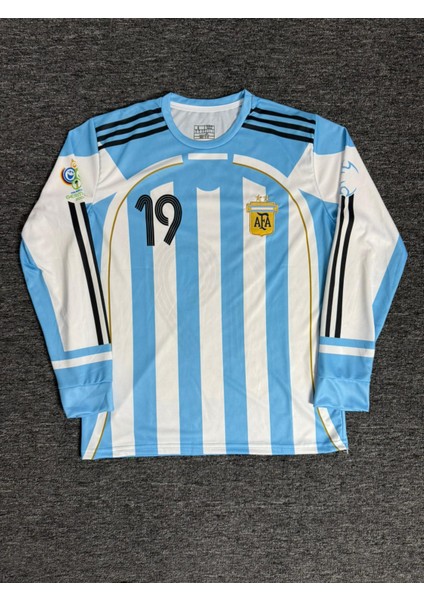 Messi 19 Arjantin 2006 Uzun Kol Nostalji Forması modelleri