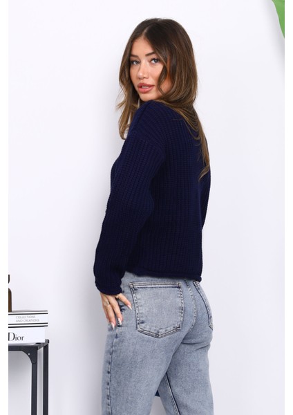 Lacivert Selanik Örgülü Kısa Triko Hırka fırsatları