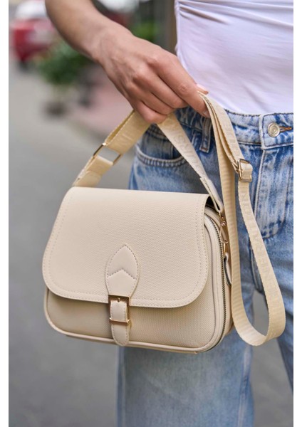 Krem Kadın Trendy Günlük Tokalı El ve Omuz Çantası