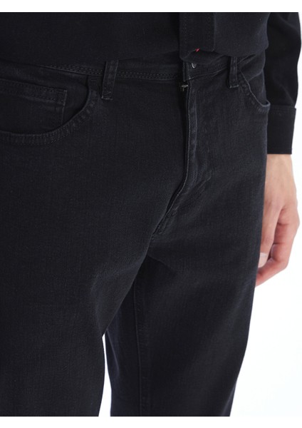 Yeni Sezon Regular Fit Erkek Jean Pantolon modelleri