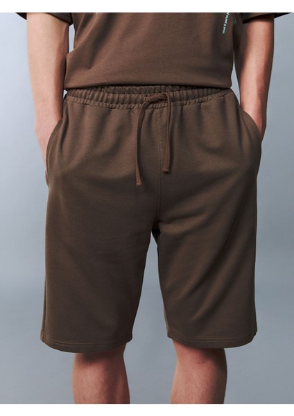 Yeni Sezon Beli Lastikli Genç Erkek Şort modelleri