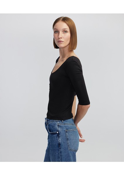 Dar Kesim Tişört IW6240070233001 fiyatları