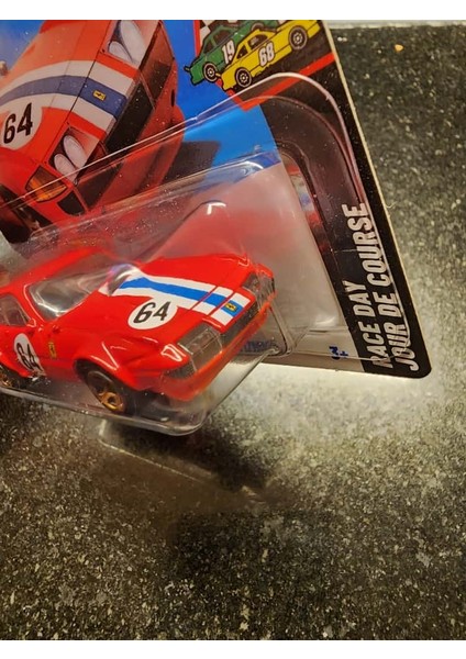 1/64 Ferrari 365 Gtb4 Competizione modelleri