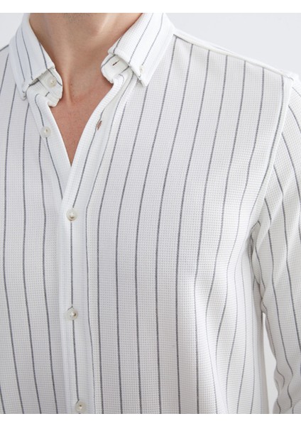 Yeni Sezon Slim Fit Uzun Kollu Çizgili Erkek Gömlek indirimleri