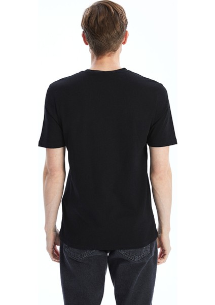 Yeni Sezon V Yaka Kısa Kollu Penye Erkek Tişört fırsatları