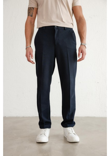 Erkek Rahat Kesim Lacivert Pantolon