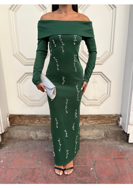 Taş Detaylı Straplez Yaka Scuba Kumaş Uzun Kol Elbise Zümrüt 583350 fırsatları