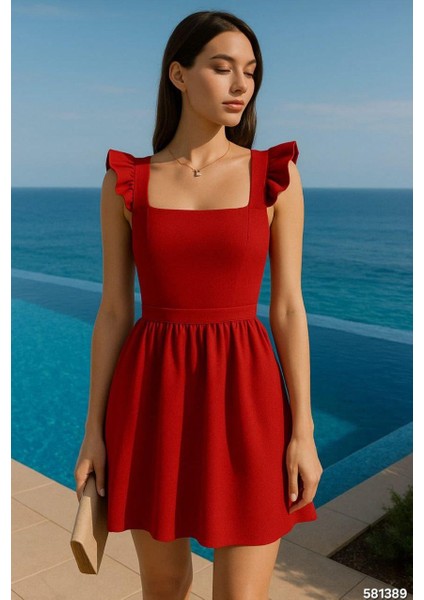 Krep Kumaş Sırt Dekolteli Mini Elbise Abiye Elbise Mezuniyet Elbisesi 581389 Kırmızı
