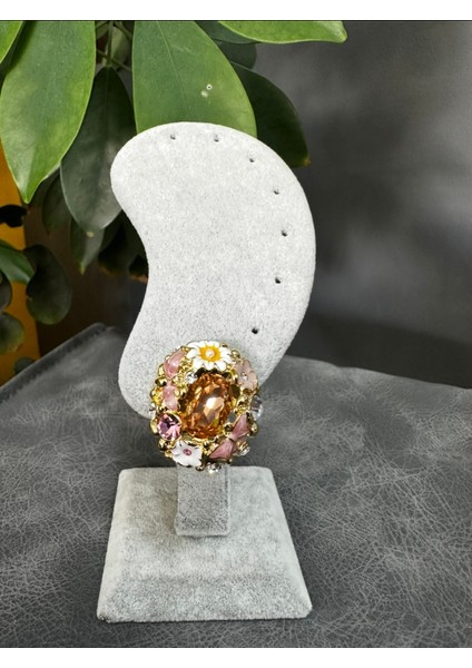 El Işçiliği Çiçek Detaylı , Kristal Taşlı Küpe