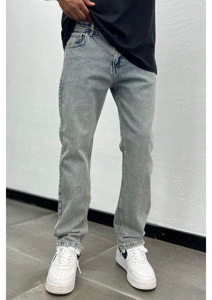 Erkek Açık Mavi Regular Kot Pantolon Likralı indirimleri