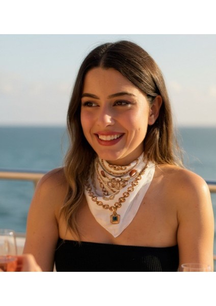 Saten Kumaş Modern Desenli Fular 47X47CM