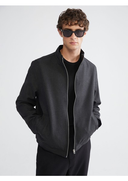 Yeni Sezon Dik Yaka Uzun Kollu Erkek Mont