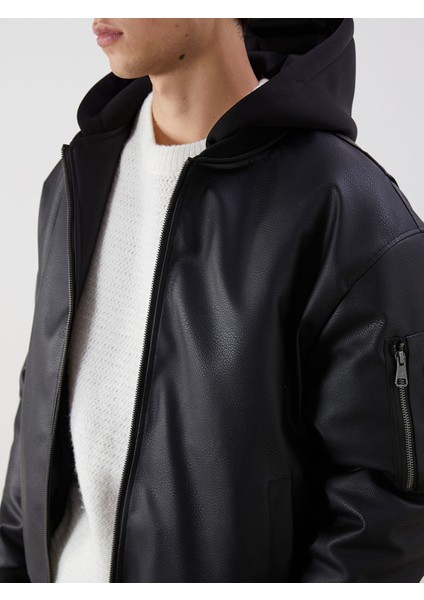 Yeni Sezon Standart Kalıp Kapüşonlu Erkek Deri Görünümlü Ceket modelleri