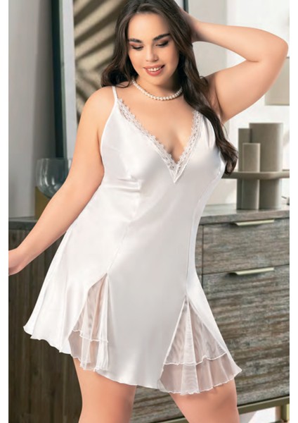 Beyaz Büyük Beden Tül Detay Saten Gecelik