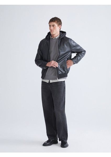 Yeni Sezon Standart Kalıp Kapüşonlu Erkek Deri Görünümlü Ceket fiyatları